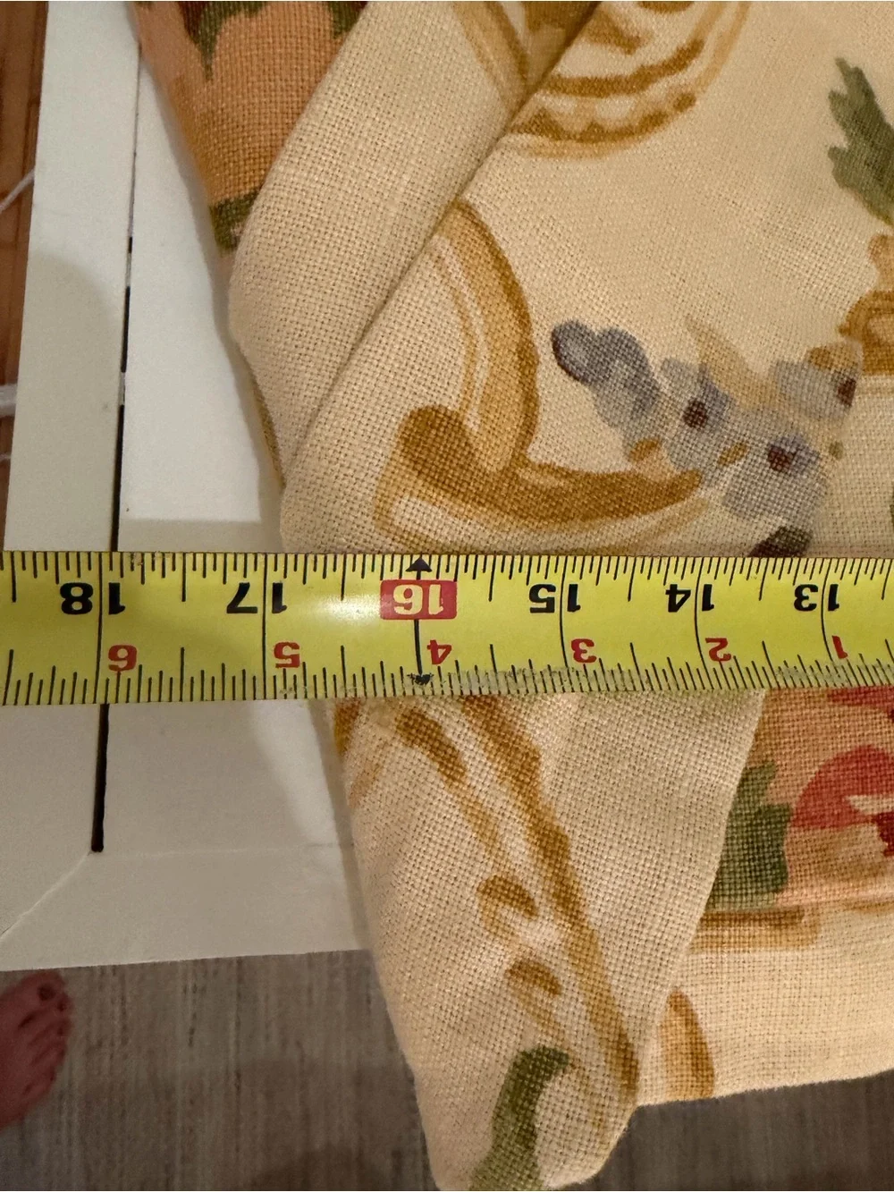 1990s Vintage Floral Swag Valance (set of 2).